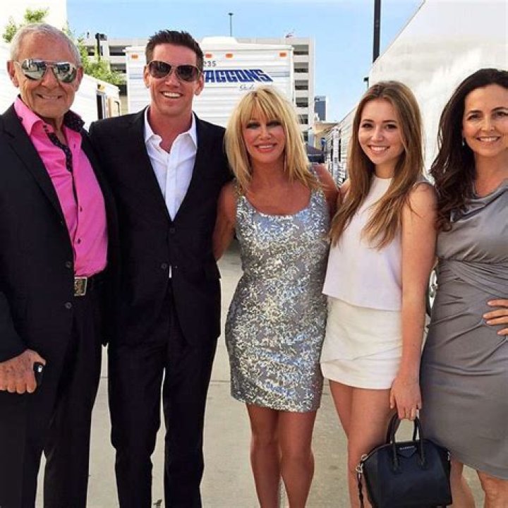 Bruce Somers Jr Wife Caroline Somers Age Gap Husband, Cookbook, Recipes, and Net Worth 247