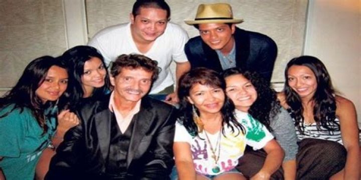 Bruno Mars Parents Who Are The Singer's Lovely Parents?