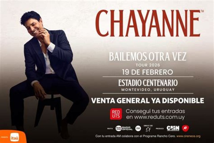 Cada vez mejor Chayanne vuelve a impresionar con fotos desde la playa