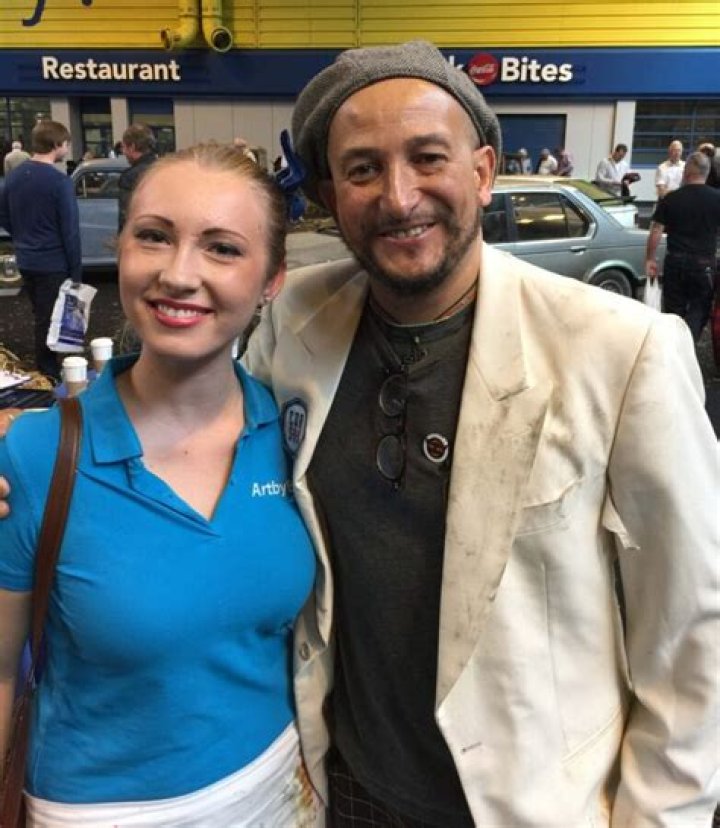 Car Sos Fuzz Townshend Wife / Cressida K Townshend Crestownshend