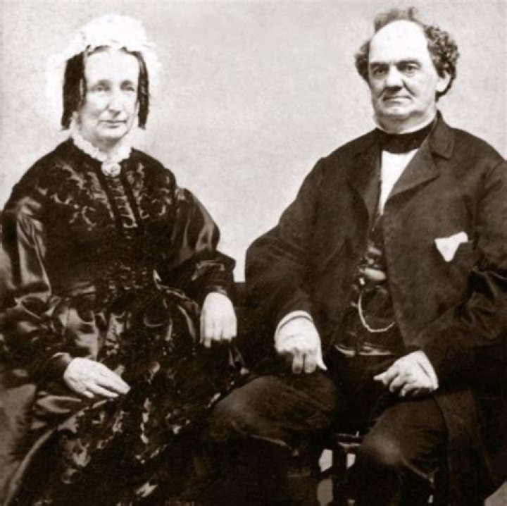 Caroline Cornelia Thompson What Happened To P. T. Barnum's Daughter