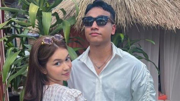 Cek Fakta Video Syur Rebecca Klopper dengan Pria Lain Viral, Fadly