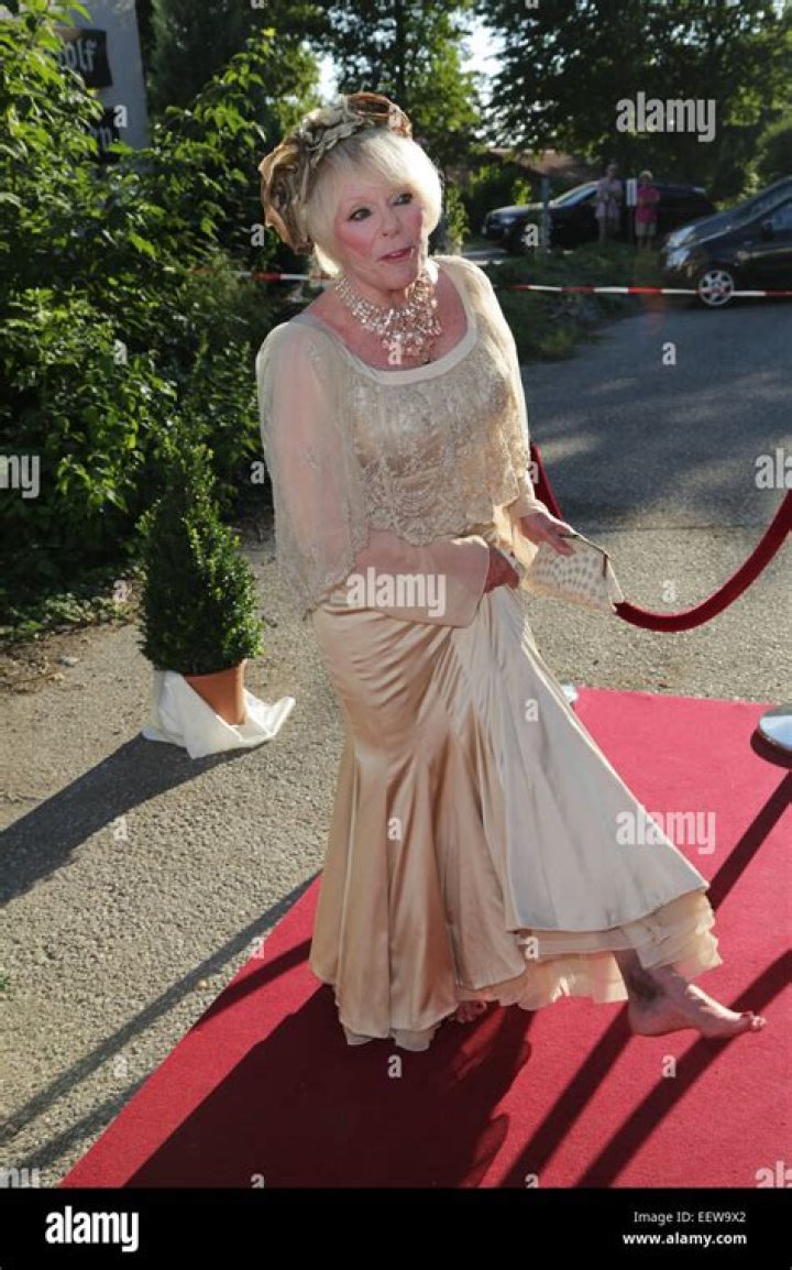 Celebrities attending the 27th annual KaiserCup Golf Charity Tournament