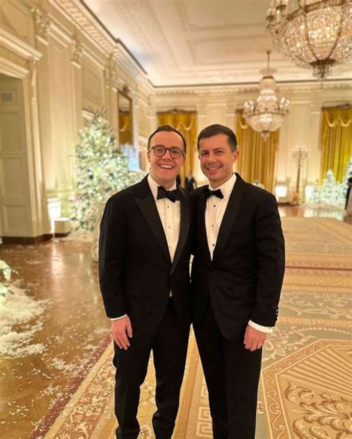 Chasten Glezman (Pete Buttigieg Husband) Wiki, Bio, Age, Height, Net