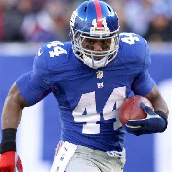 Chris Canty released by New York Giants