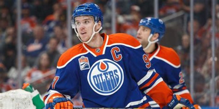 Connor McDavid asked for less money per year on 100 million contract
