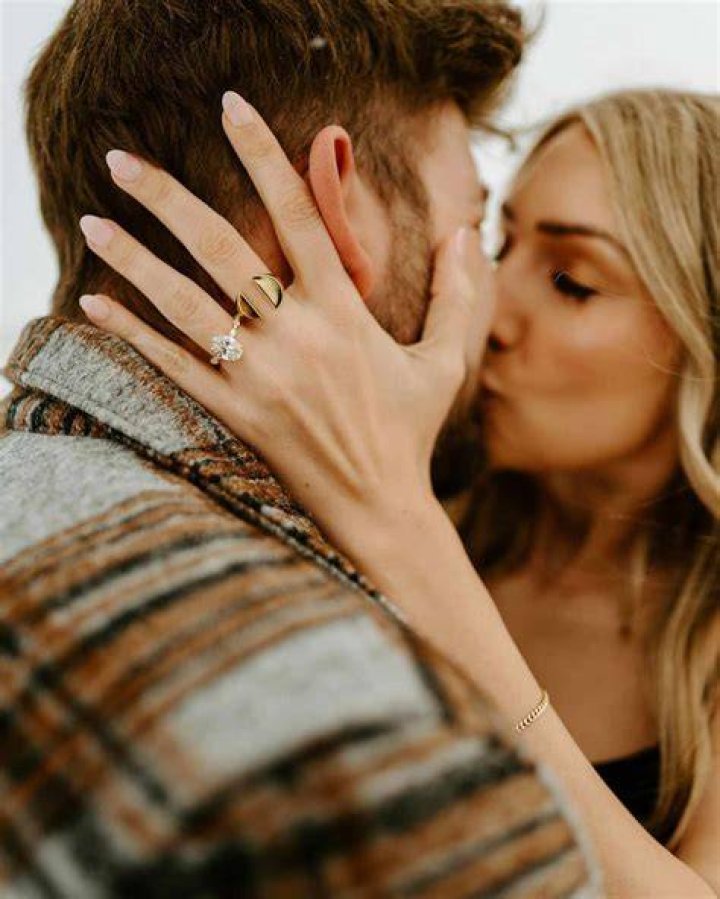 Country Singer Kameron Marlowe Engaged to Meagan Bennington PHOTOS