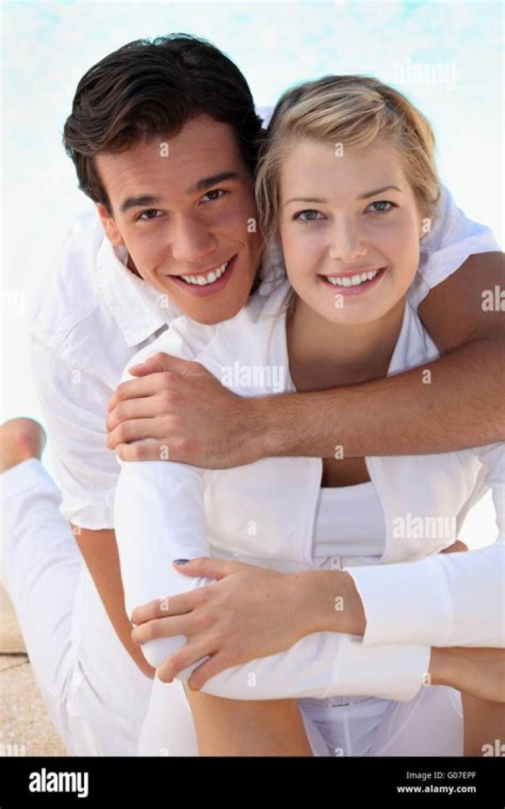 Couple, Gscteen