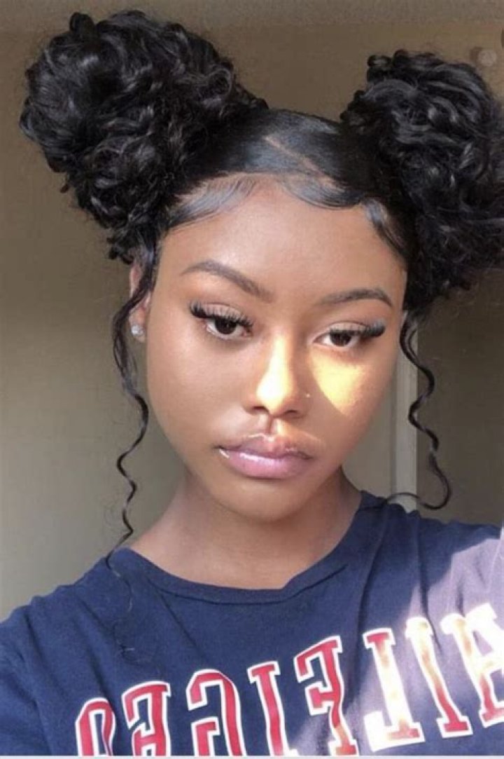 cute buns for black girl! very love the fluffy hair!(CodeAP10