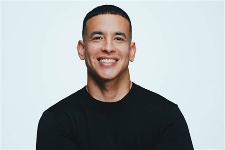Daddy Yankee's Wife Mireddys Gonz&aacute;lez Was There for Him When No One