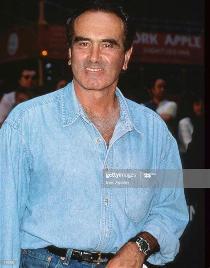 Dan Hedaya Biography Wife, Net Worth, Family, Surgery