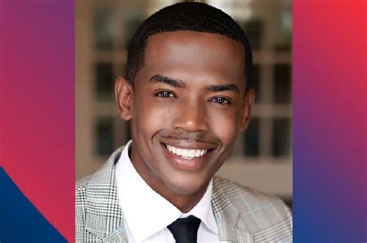 Darnell Washington&rsquo;s journey from foster care and sleeping in a UHaul