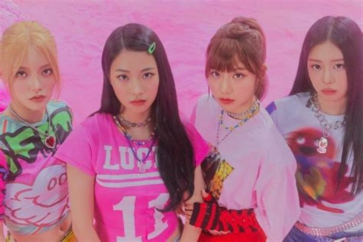 [Debut] FIFTY FIFTY 'The Fifty EP" November 18, 2022 KPOP allkpop