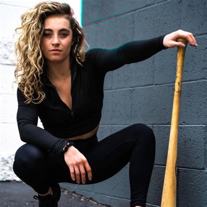 Demi Bagby Fit PowerfullyPositive Performance Training