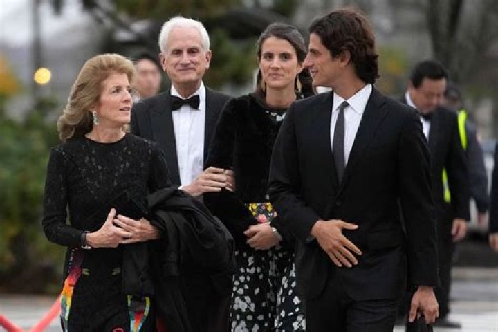 Details About Kennedy Spouse, Net Worth, Death, Weight