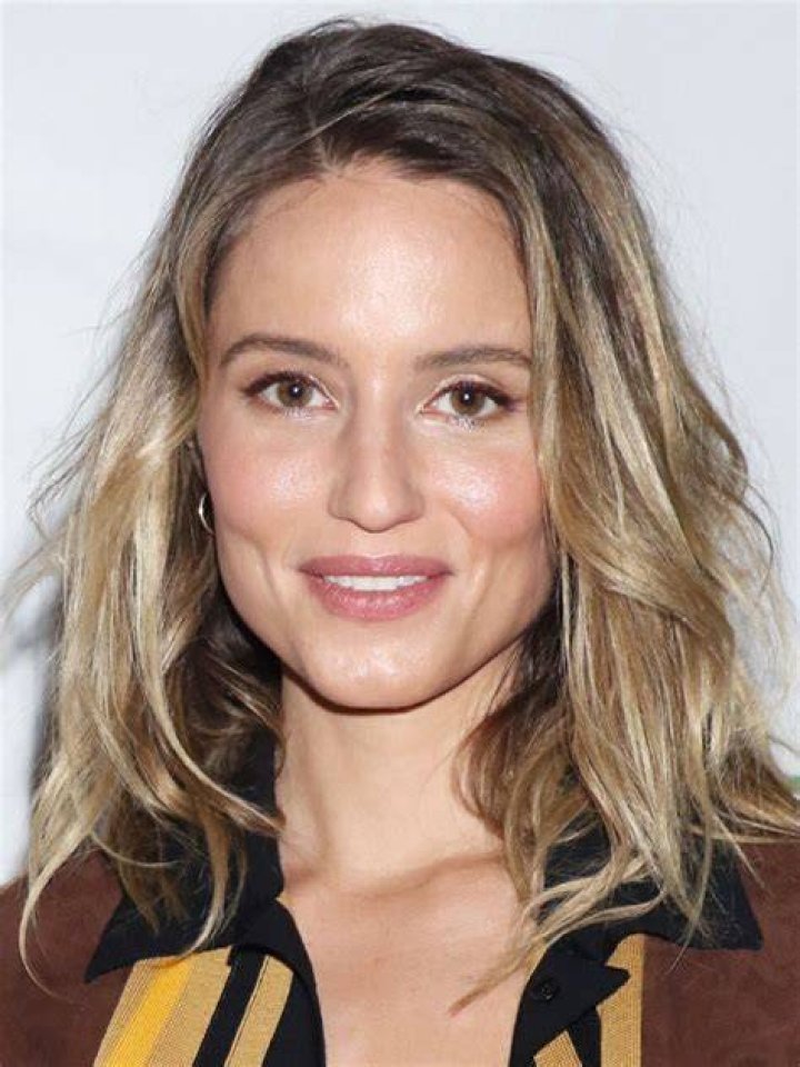 Dianna Agron Bra Size, Age, Weight, Height, Measurements Celebrity Sizes