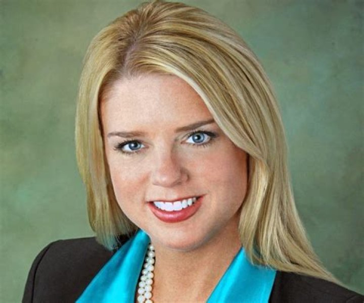 Did Mercedes Schlapp Undergo Plastic Surgery Including Boob Job, Nose
