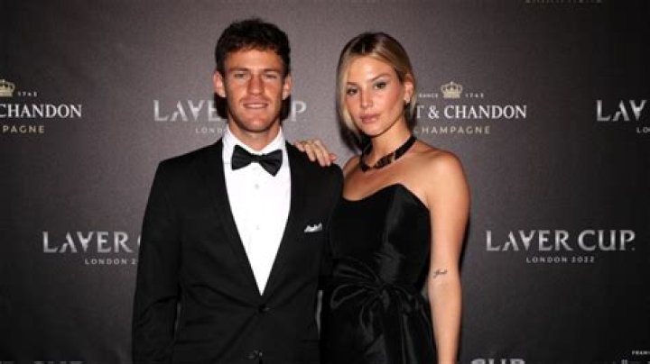 Diego Schwartzman Wife, Girlfriend 2023, Married, Girlfriend Age, Net Worth