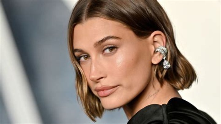 Discover Hailey Bieber's Body Type: Unlock Her Secrets To A Sculpted Figure