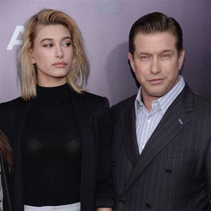 Discover Hailey Bieber's Surname: Unveiling The Famous Last Name