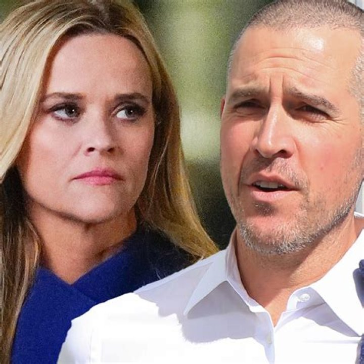 Do Reese Witherspoon and Jim Toth Have a Prenup? They Might Not