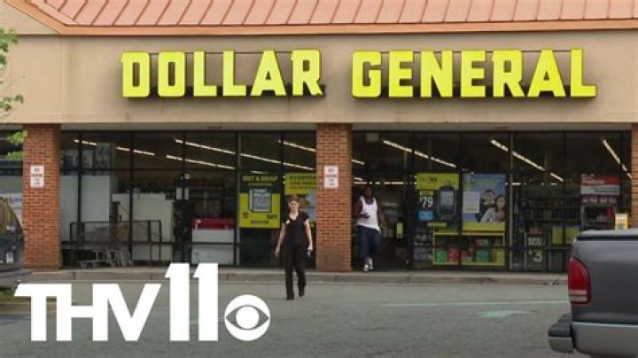 Does Dollar General Sell Lettuce? (Explained) 2024