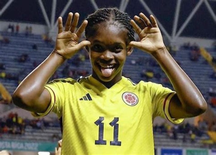 Does Linda Caicedo Have A Brother? Sister And Parents