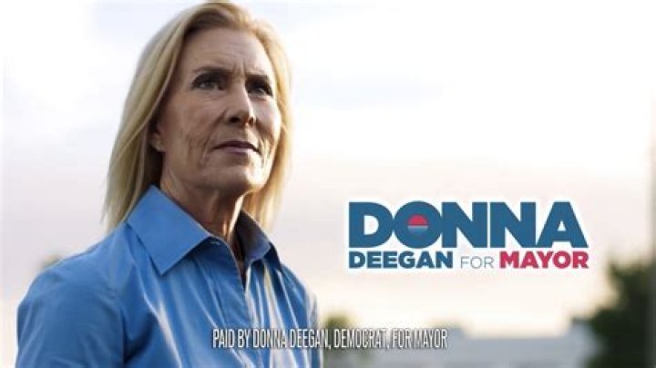 Donna Deegan tells Jacksonville she's 'running for you' in new TV spot