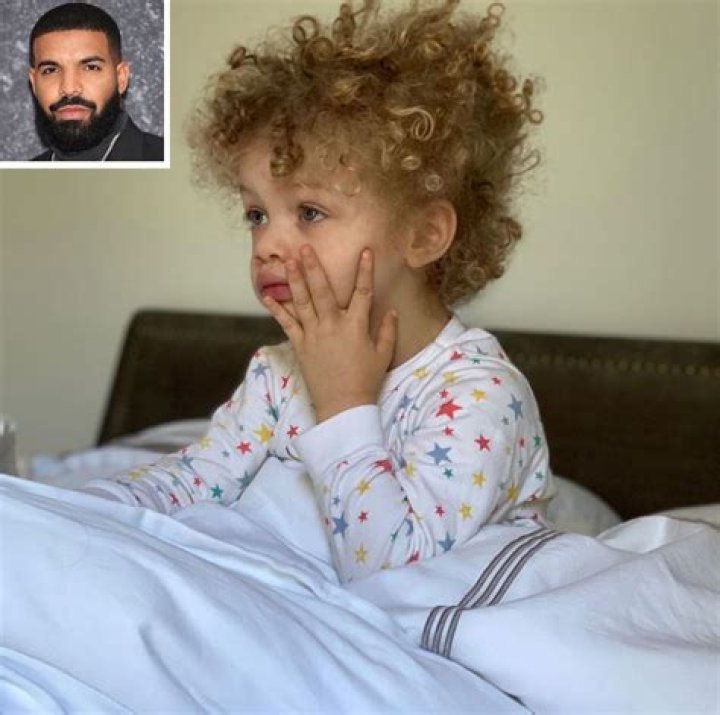 Drake Shares Photo of Baby Drake and Dad