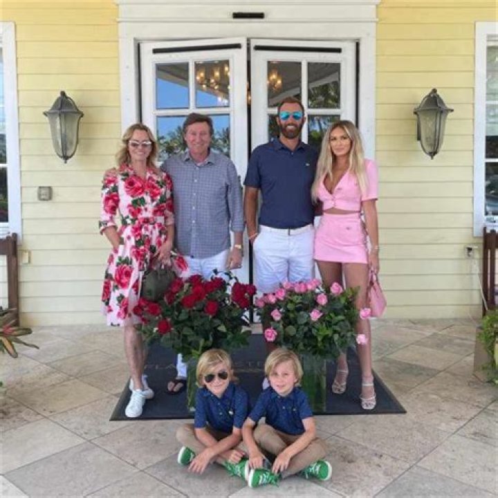 Dustin Johnson Kids With His Wife Paulina Gretzky and Family