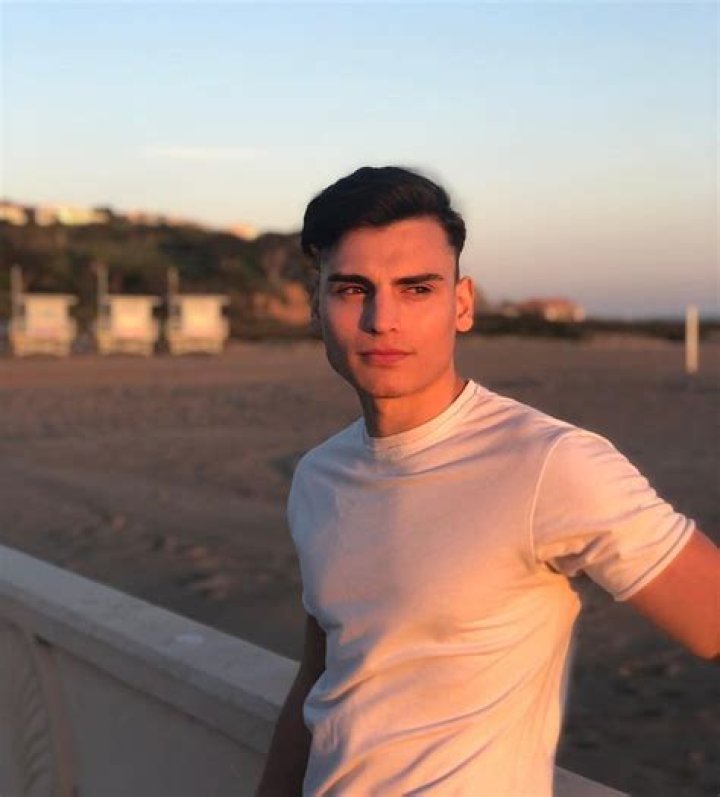 Eduard Martirosyan Girlfriend, Bio, Age, Net Worth, Heightweight And