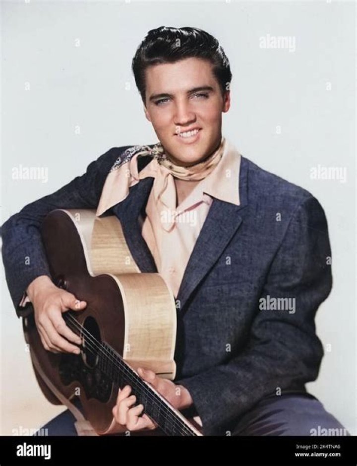 Elvis crespo hires stock photography and images Alamy
