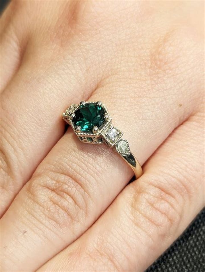 emerald ring unique
