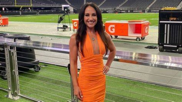 Emily Compagno Height Age Etc Alhimar The Best Porn Website