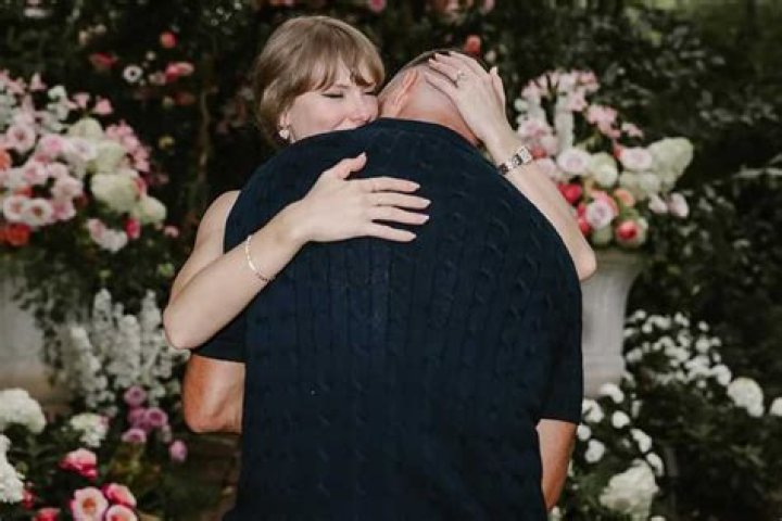Engaged, Gscnine