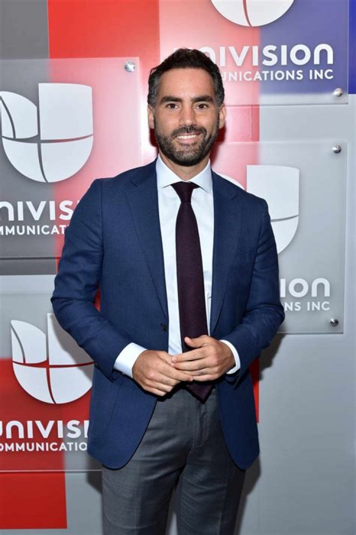 Enrique Acevedo deja Univision esto revel&oacute; de su salida