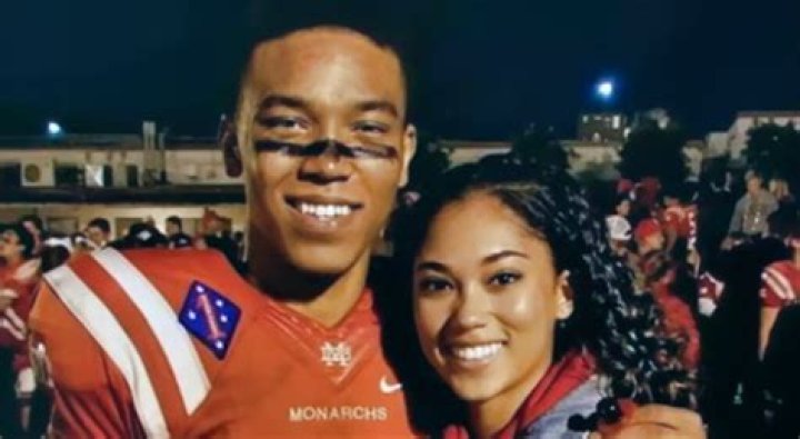 Equanimeous St. Brown family, wife, children, parents, siblings