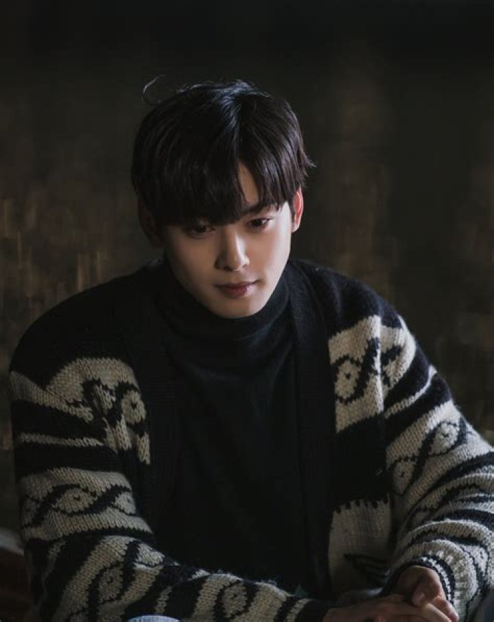 eunwoo pics on Twitter "191017 cr together_w_ew&hellip; " Cha Eunwoo