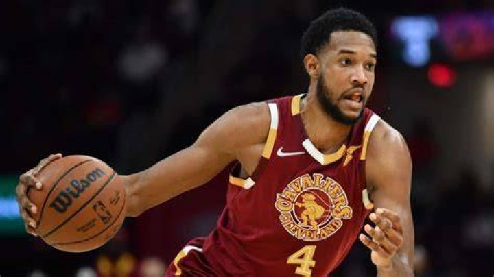 Evan Mobley's Dad Coached Him at USC Before the Cleveland Star's