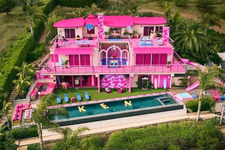 Exploring The Allure Of Jessica Winter House