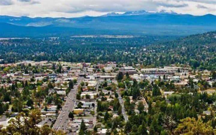 Famous People from Bend, OR Living in Central Oregon