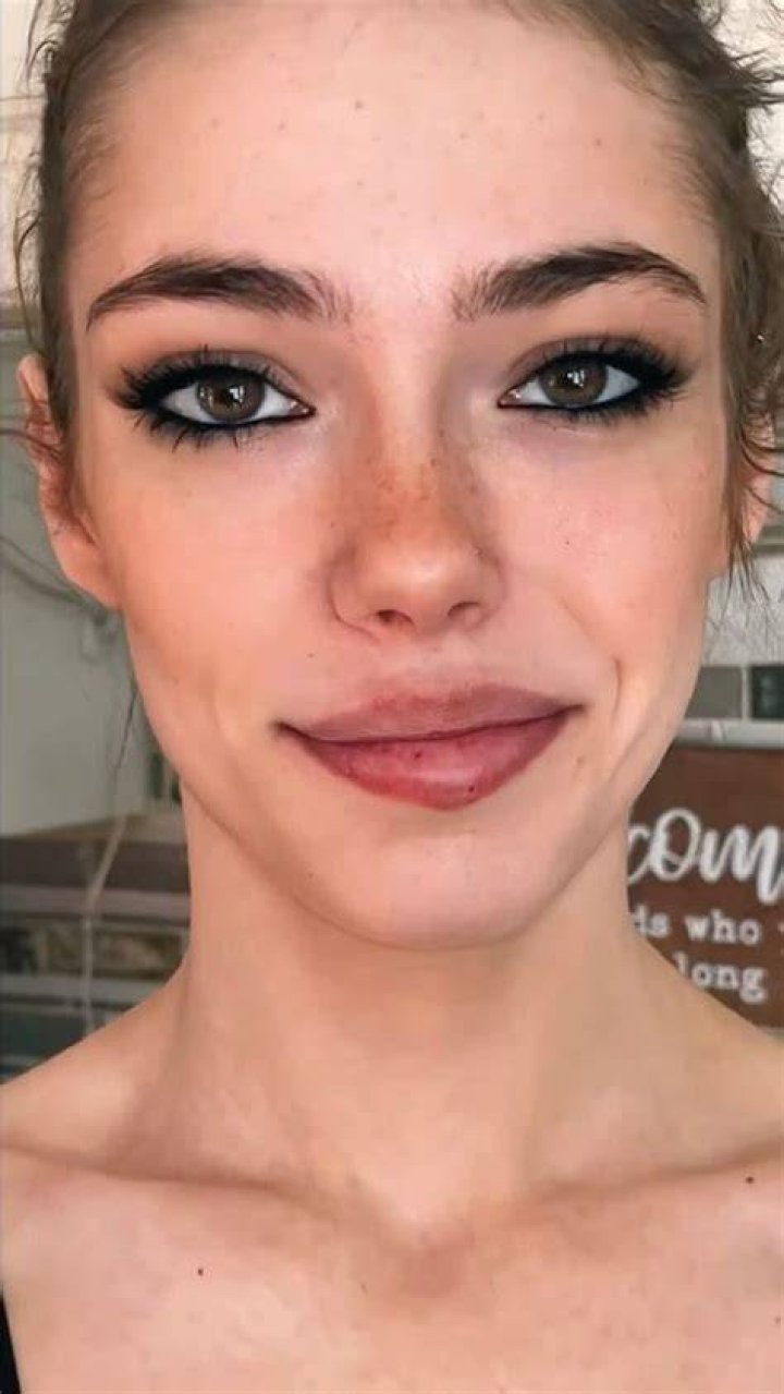 faye reagan no makeup Makeupview.co