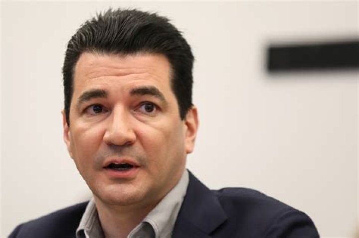 FDA Chief Scott Gottlieb Calls for Tighter Regulations on Electronic