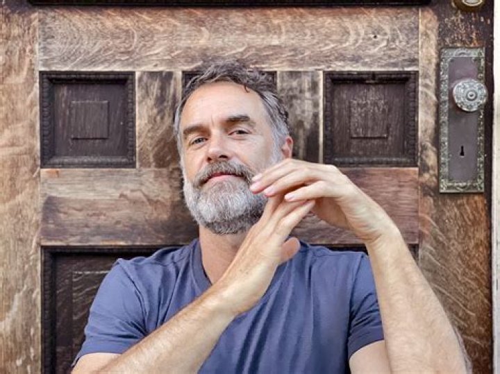 FEATURE Murray Bartlett Headshot 2[1] by Timothy Schirmang Metro