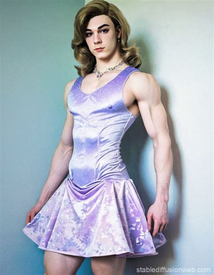 Femboy or Crossdress? I cannot choose ( r/femboy