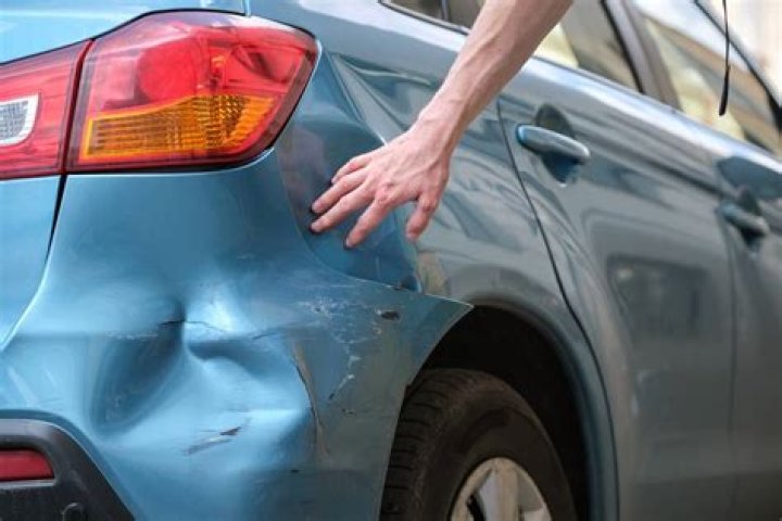 Fender Bender. Bumper Repair