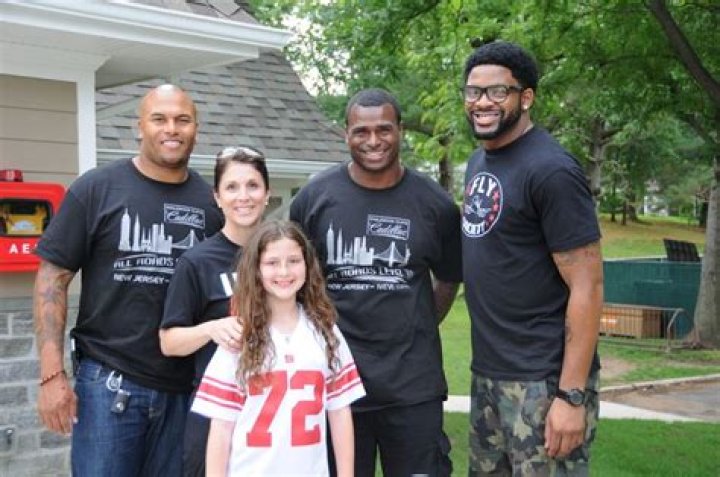Former New York Giant Super Bowl Champions, Jessie Armstead and Antonio