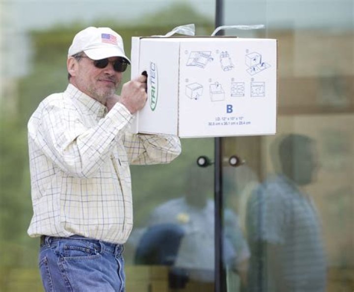Former White House attorney convicted of attempted murder wants to