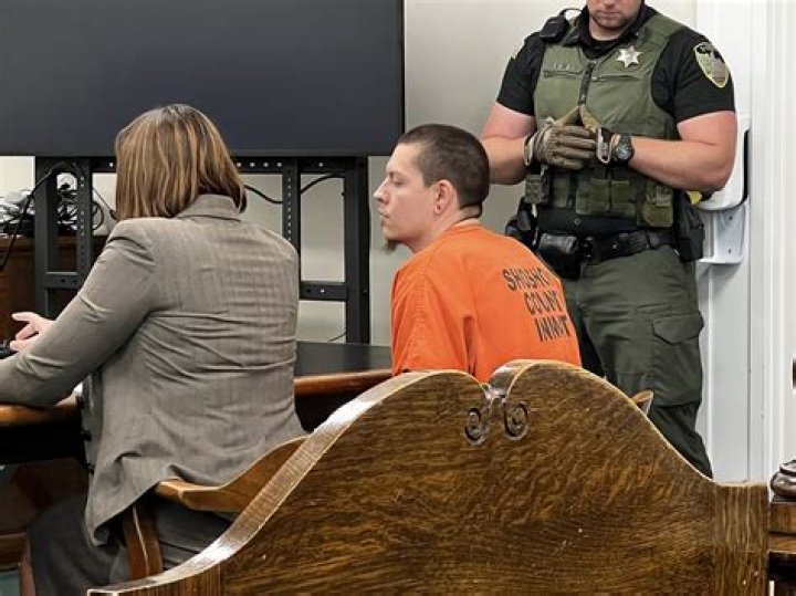 Gag order issued in juvenile murder case Wadsworth
