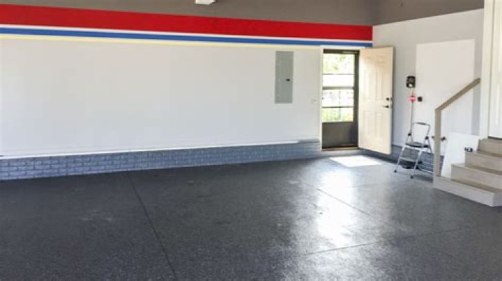 Garage Flooring and Painting in Omaha, Nebraska SlideLok